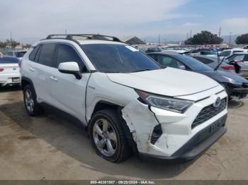  Salvage Toyota RAV4