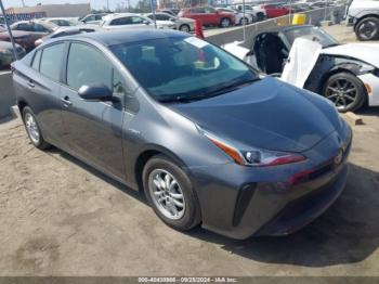  Salvage Toyota Prius