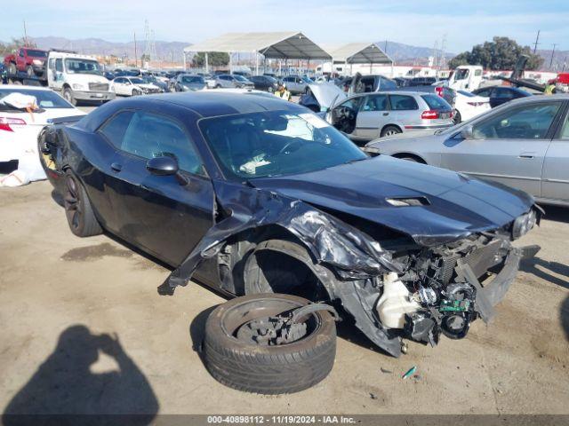  Salvage Dodge Challenger