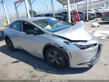  Salvage Toyota Prius