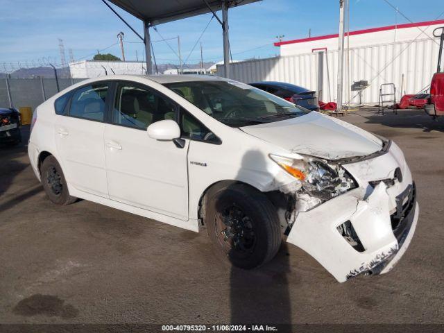  Salvage Toyota Prius