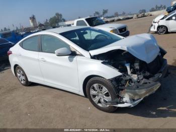  Salvage Hyundai ELANTRA