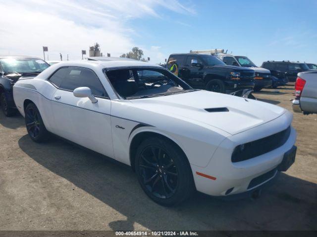  Salvage Dodge Challenger