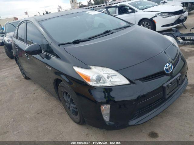  Salvage Toyota Prius