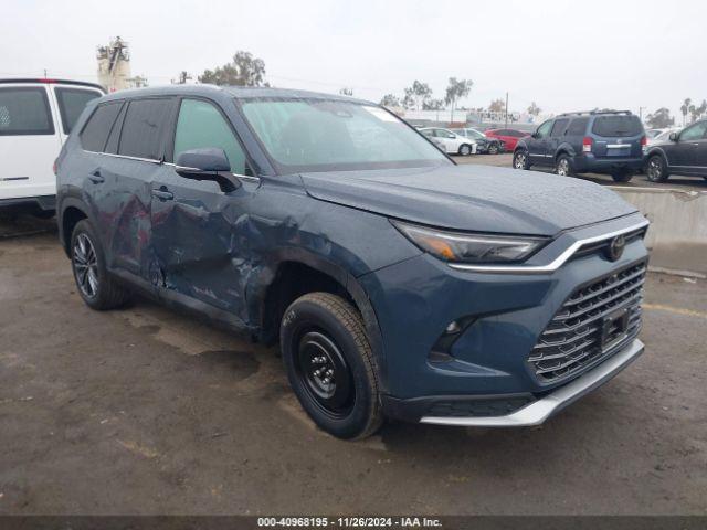  Salvage Toyota Grand Highlander