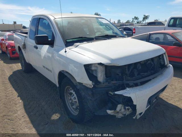  Salvage Nissan Titan