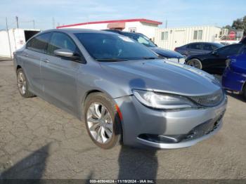  Salvage Chrysler 200