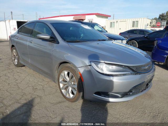  Salvage Chrysler 200