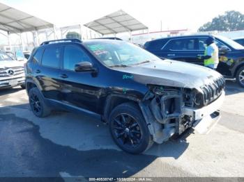  Salvage Jeep Cherokee