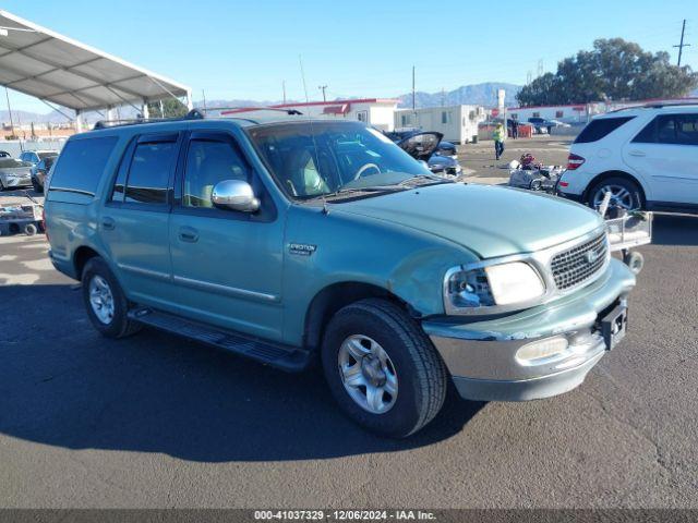  Salvage Ford Expedition