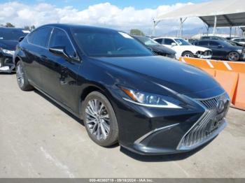  Salvage Lexus Es