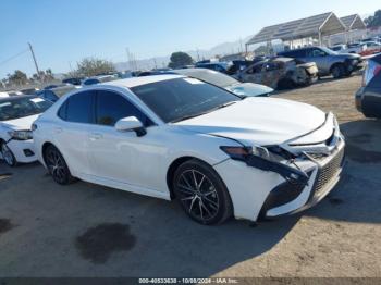  Salvage Toyota Camry