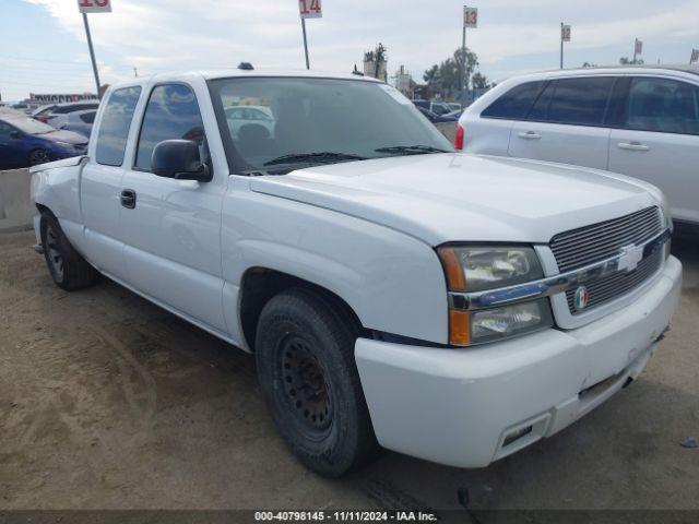  Salvage Chevrolet Silverado 1500