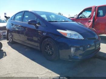  Salvage Toyota Prius