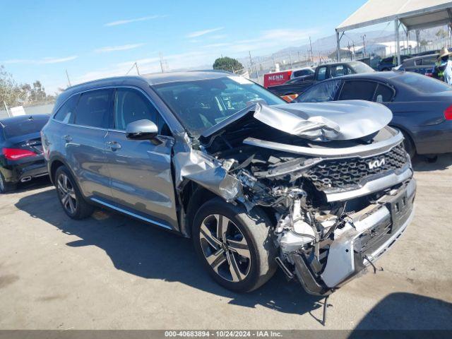  Salvage Kia Sorento