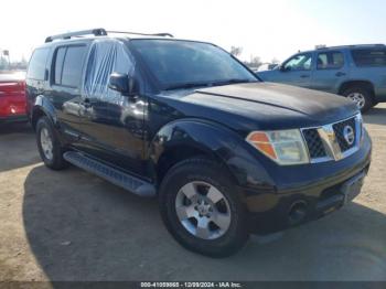  Salvage Nissan Pathfinder