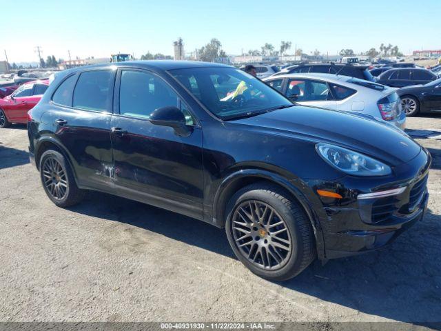  Salvage Porsche Cayenne