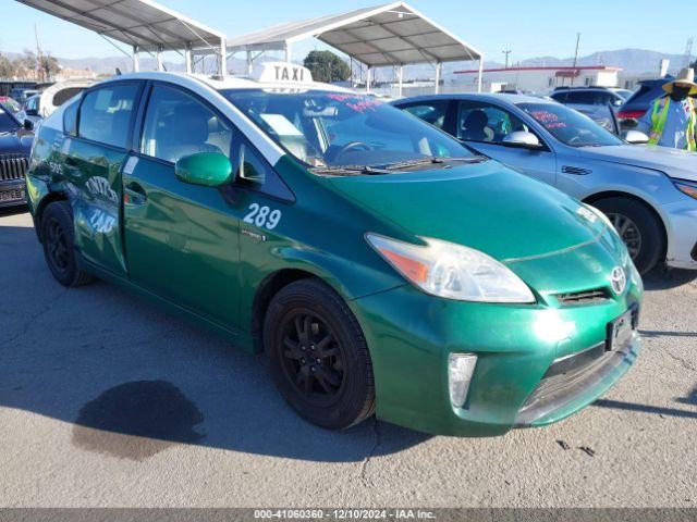  Salvage Toyota Prius