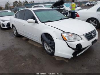  Salvage Nissan Altima