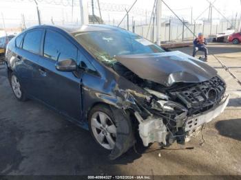  Salvage Toyota Prius