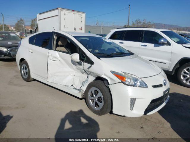  Salvage Toyota Prius