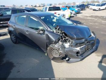  Salvage Toyota Prius c