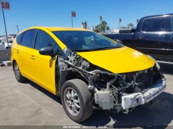  Salvage Toyota Prius v