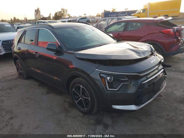  Salvage Kia Niro