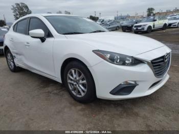  Salvage Mazda Mazda3