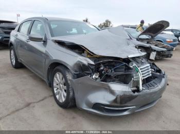  Salvage Chrysler 200