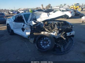  Salvage Ford Mustang