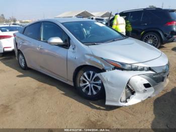  Salvage Toyota Prius Prime