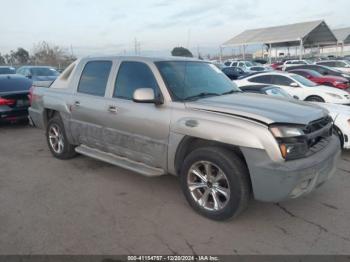  Salvage Chevrolet Avalanche 1500