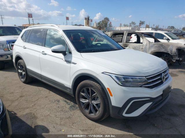  Salvage Volkswagen Tiguan