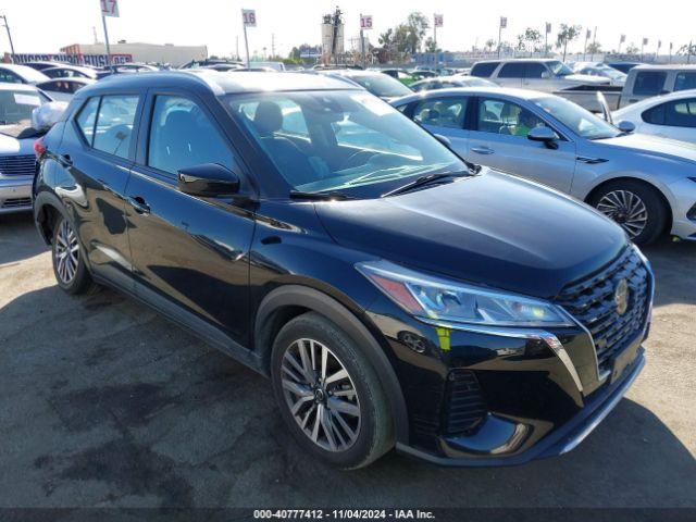  Salvage Nissan Kicks