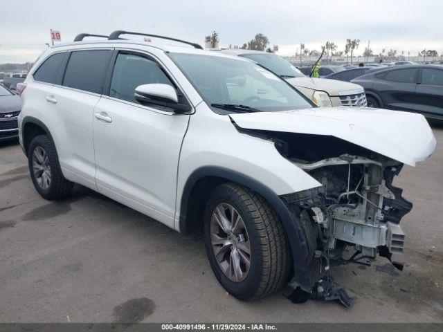  Salvage Toyota Highlander