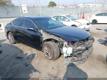  Salvage Lexus Es