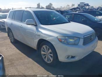  Salvage Toyota Highlander