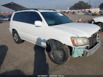  Salvage Toyota Highlander