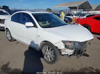  Salvage Mazda Mazda3