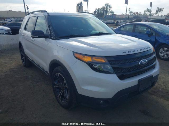  Salvage Ford Explorer