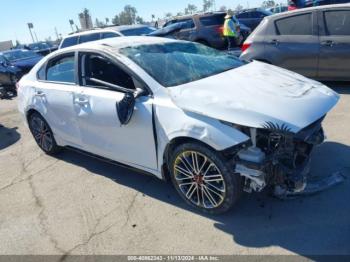  Salvage Kia Forte