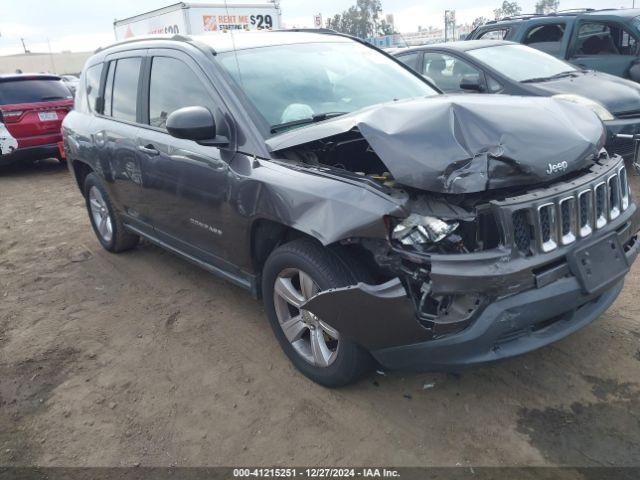  Salvage Jeep Compass