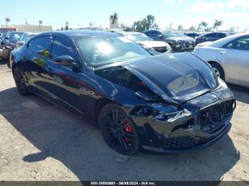  Salvage Maserati Quattroporte