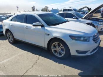  Salvage Ford Taurus