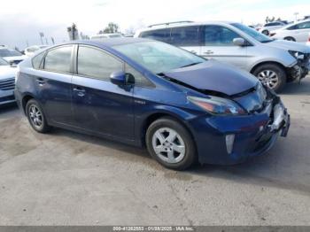  Salvage Toyota Prius