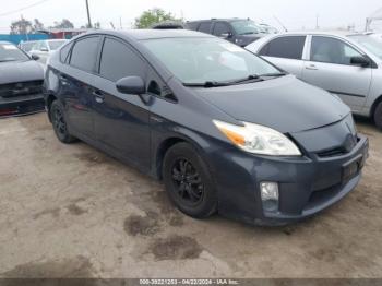  Salvage Toyota Prius