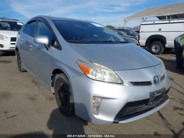  Salvage Toyota Prius