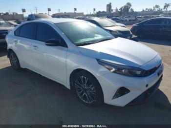  Salvage Kia Forte