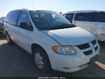  Salvage Chrysler Town & Country